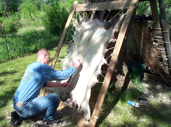 from http://survival.outdoorlife.com/files/photo/1001335546/DCP_0805.jpg